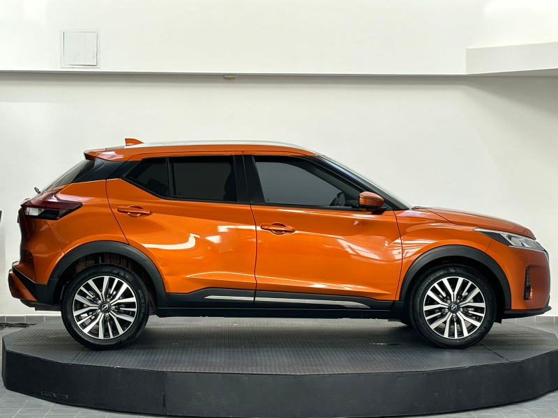 Nissan Kicks  5 pts. Exclusive, 1.6l, TA, a/ac. Aut., piel, GPS, RA-17 2022